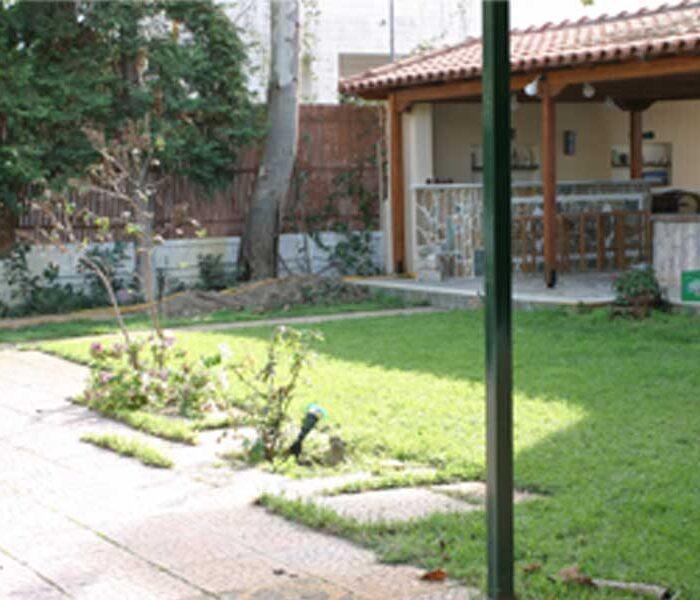 Κατασκευή πισίνας με υπερχείλιση