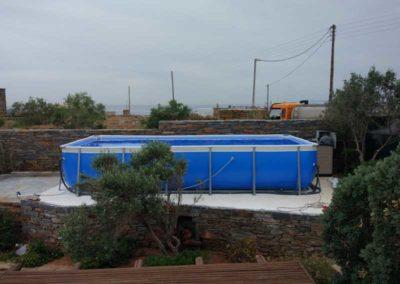 Κατασκευή πισίνας χωρίς άδεια-Εικόνα από απόσταση