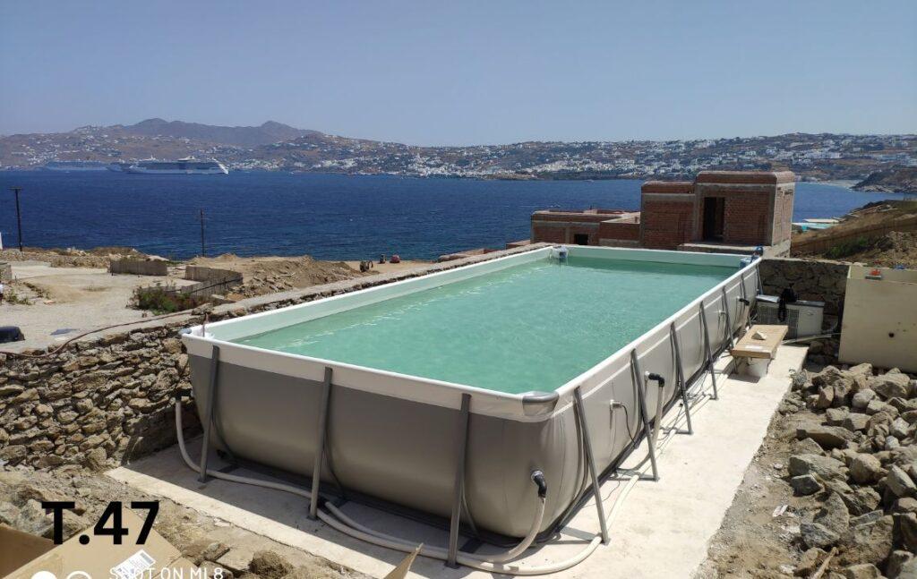 AIRBNB ΚΑΙ ΠΙΣΙΝΑ. Πισίνες χωρίς άδεια-Technypools. Υπέργεια μεταφερόμενη πισίνα, με μεταλλικό σκελετό και δεξαμενή από πολυεστερικό ύφασμα. Η αξιόπιστη κατασκευή που αντέχει και την πολυτέλεια της Μυκόνου.